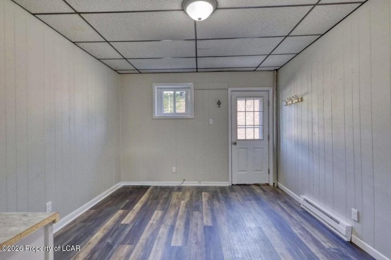 135 Shoemaker St #2 - Photo 6 of 10