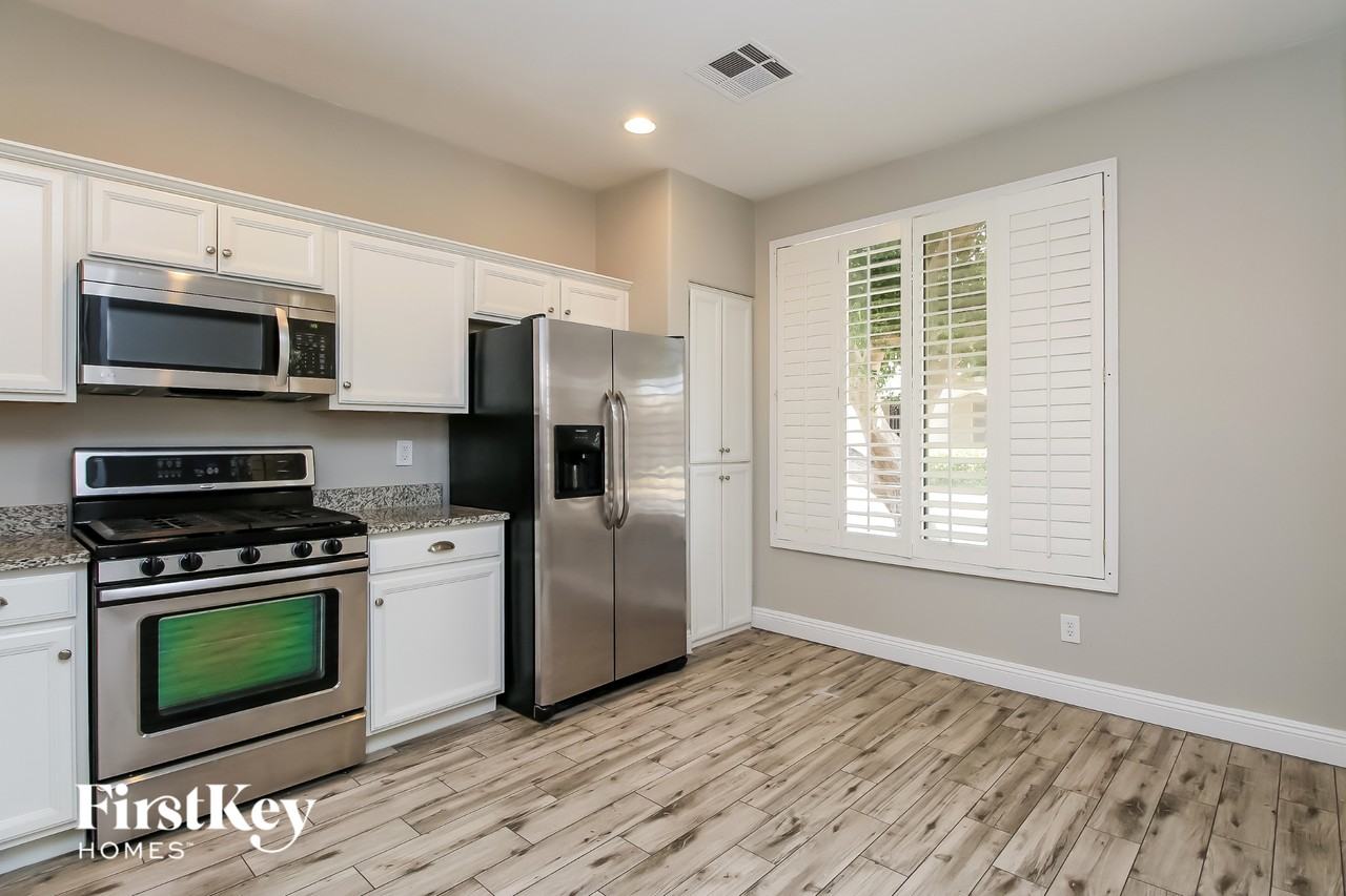 6962 E Kiva Ave - Photo 7 of 15