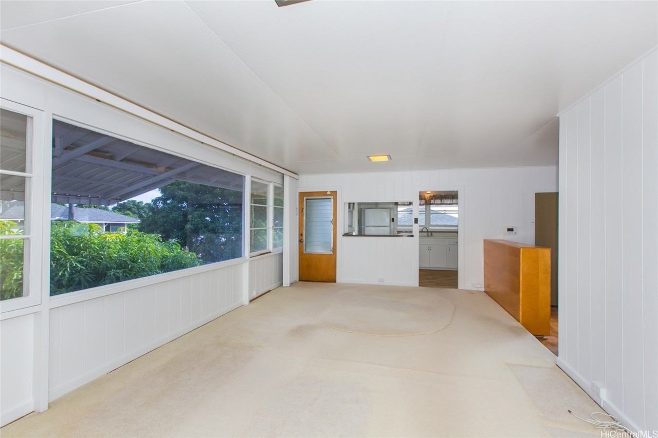 2033 Oswald St #A - Photo 5 of 16