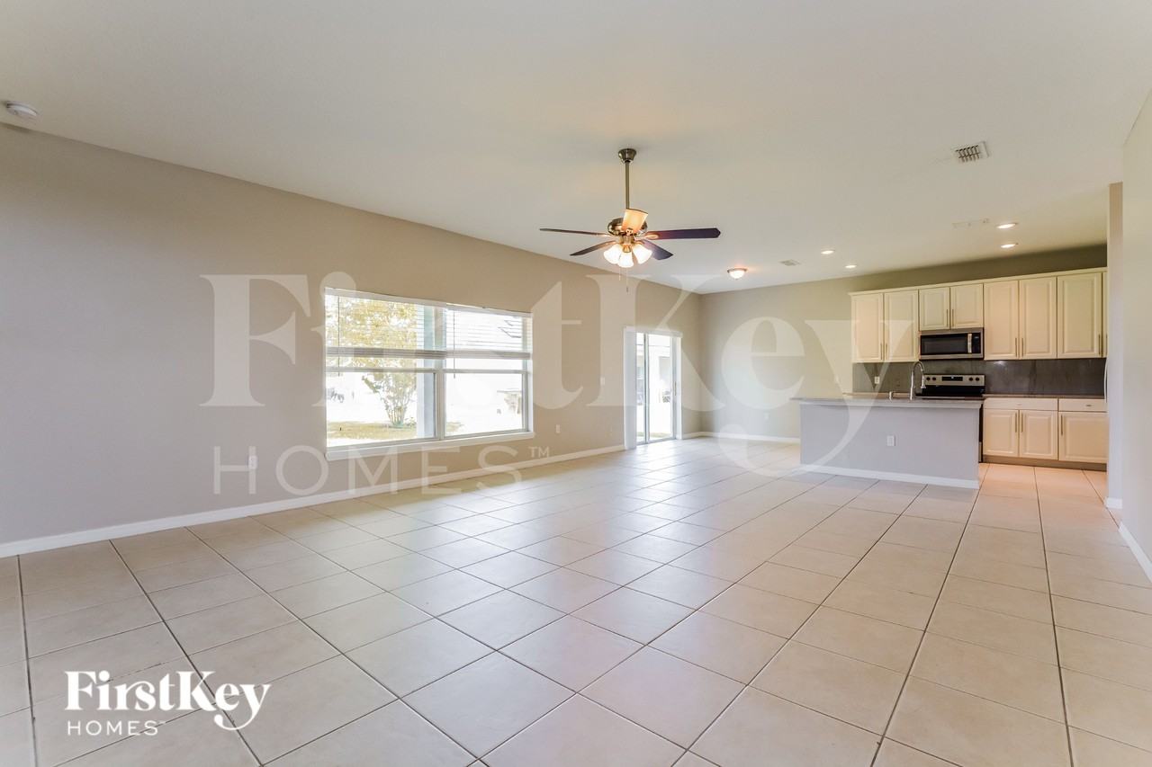 3148 Regal Darner Dr - Photo 2 of 15