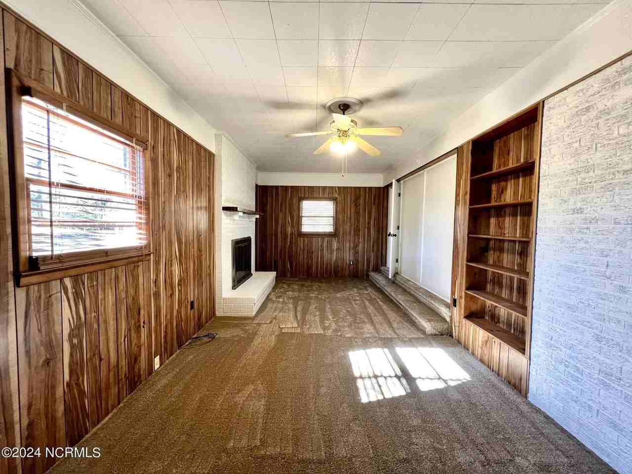 331 Forest Park Rd - Photo 5 of 17
