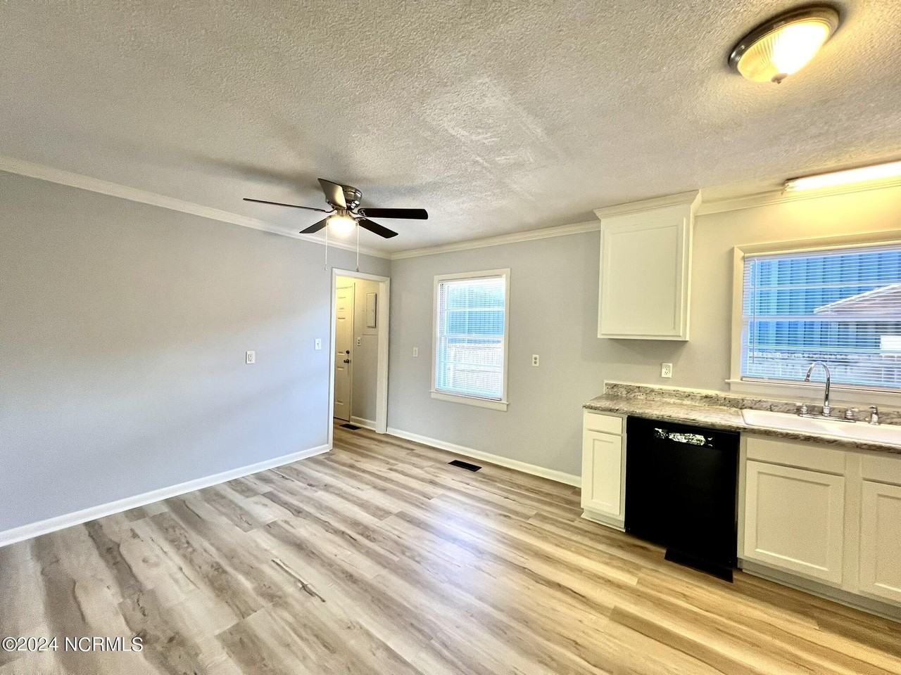 331 Forest Park Rd - Photo 6 of 17