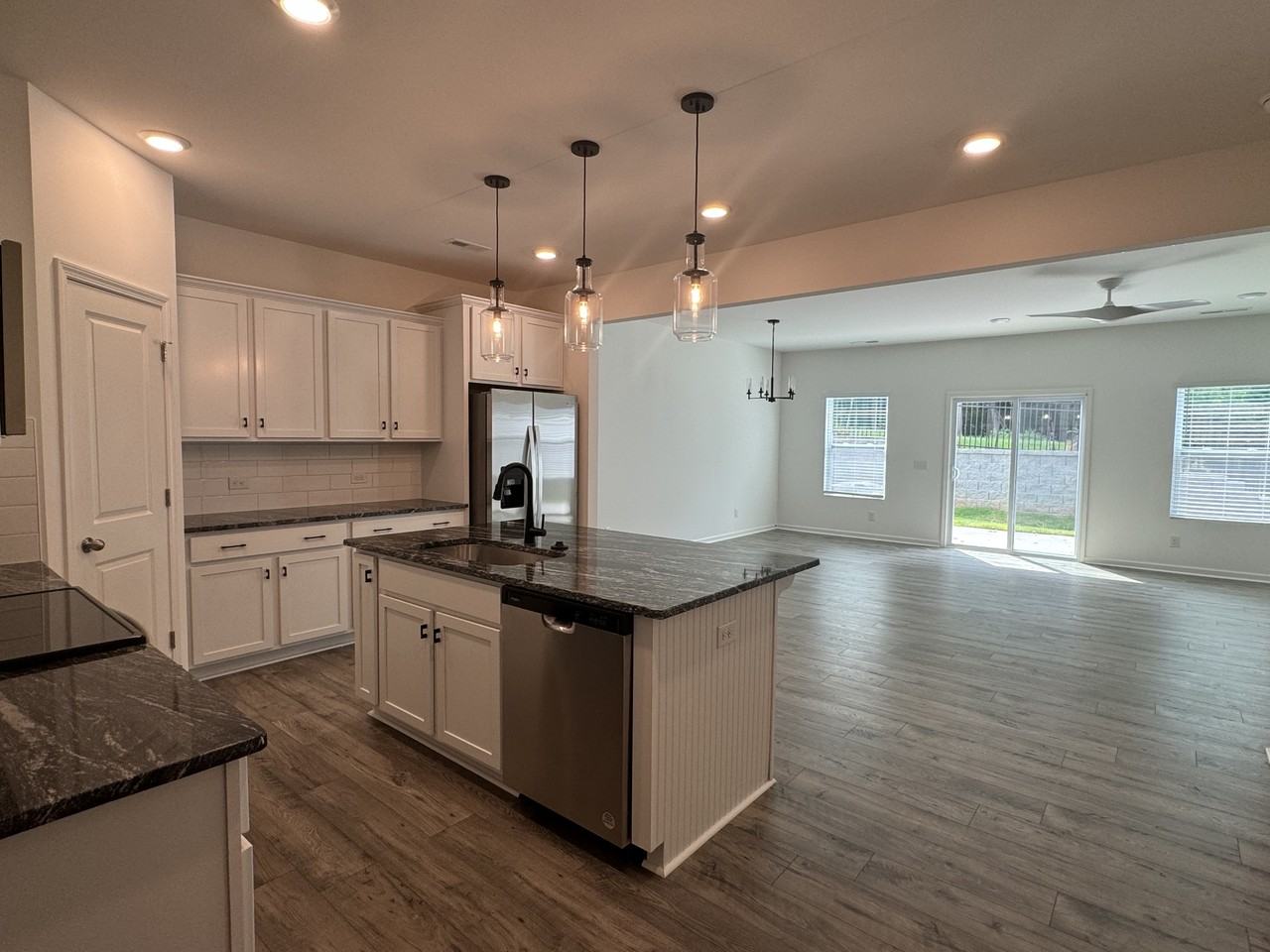 15 Saltford Ln #1 - Photo 2 of 11