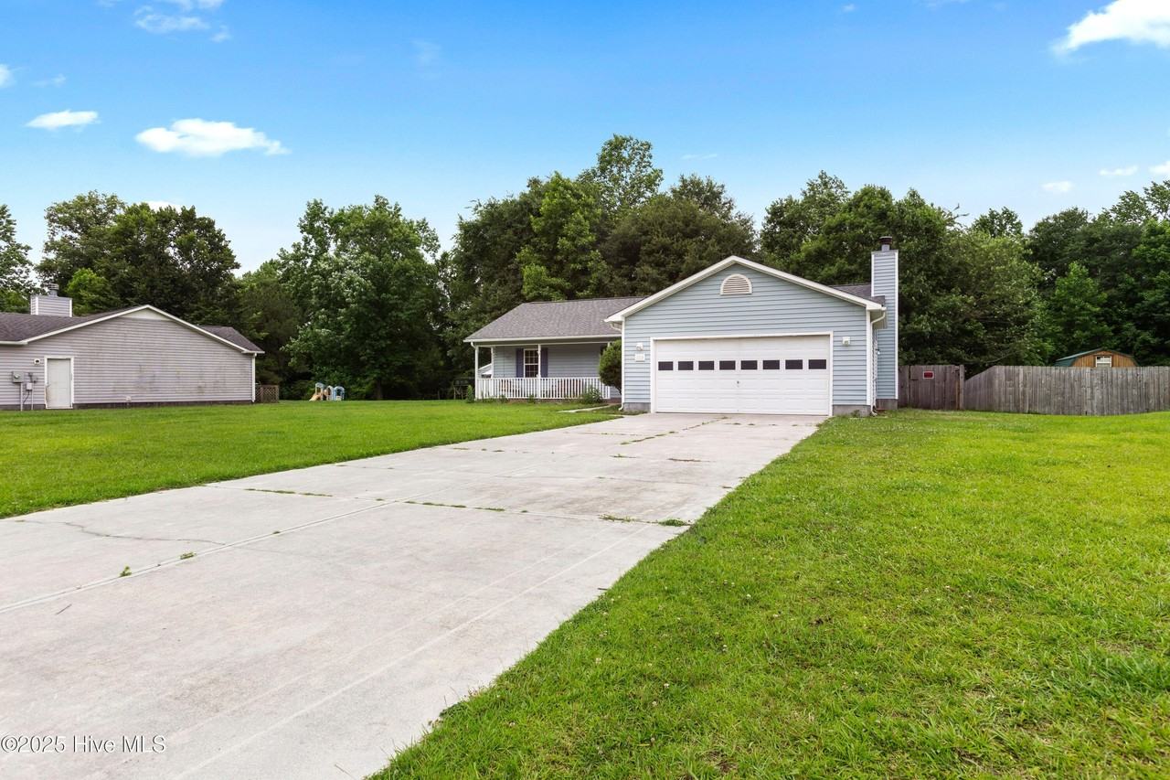 103 Nicole Ct - Photo 3 of 22