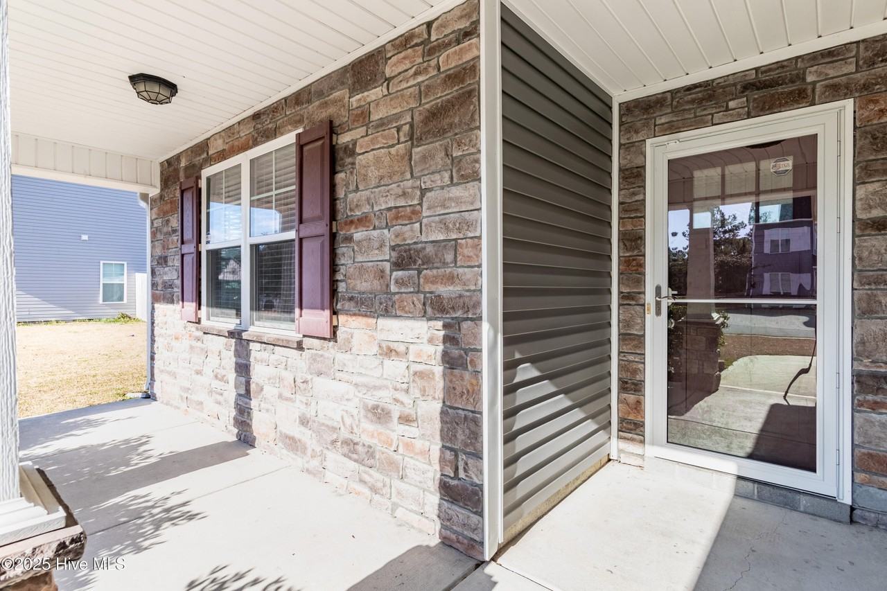 706 Ashley Meadow Ln - Photo 3 of 23