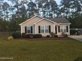 featured image of 1798 Liz Ln Ne
