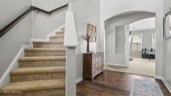 203 Holmes Point Ct - Photo 4 of 42