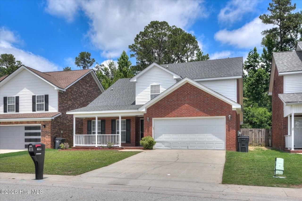 7604 Pleasantville Way - Photo 2 of 43