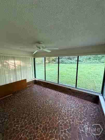 54 Dickson Cir - Photo 6 of 11