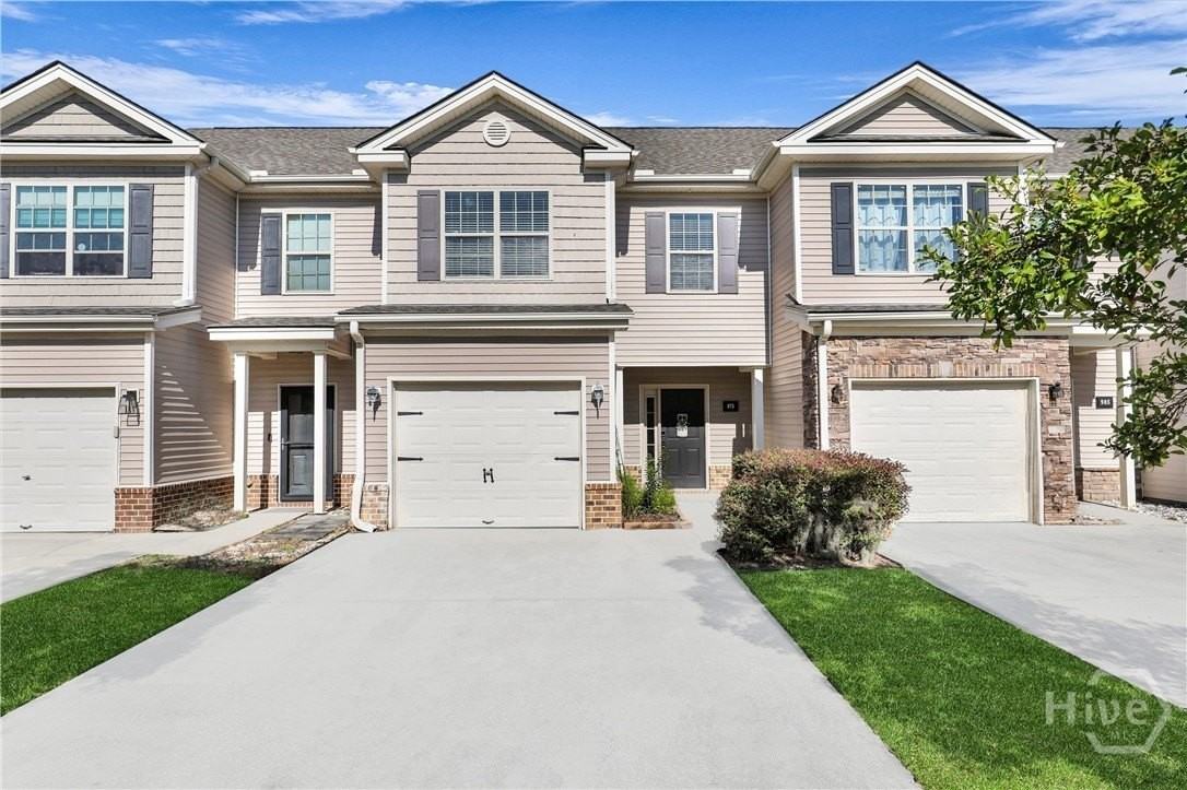 975 Canyon Oak Loop