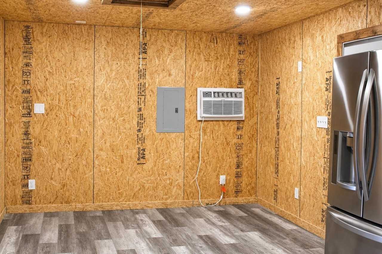 102 Crestview - Photo 7 of 8