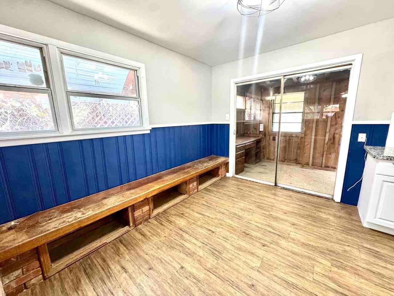4402 28th St - Photo 6 of 24
