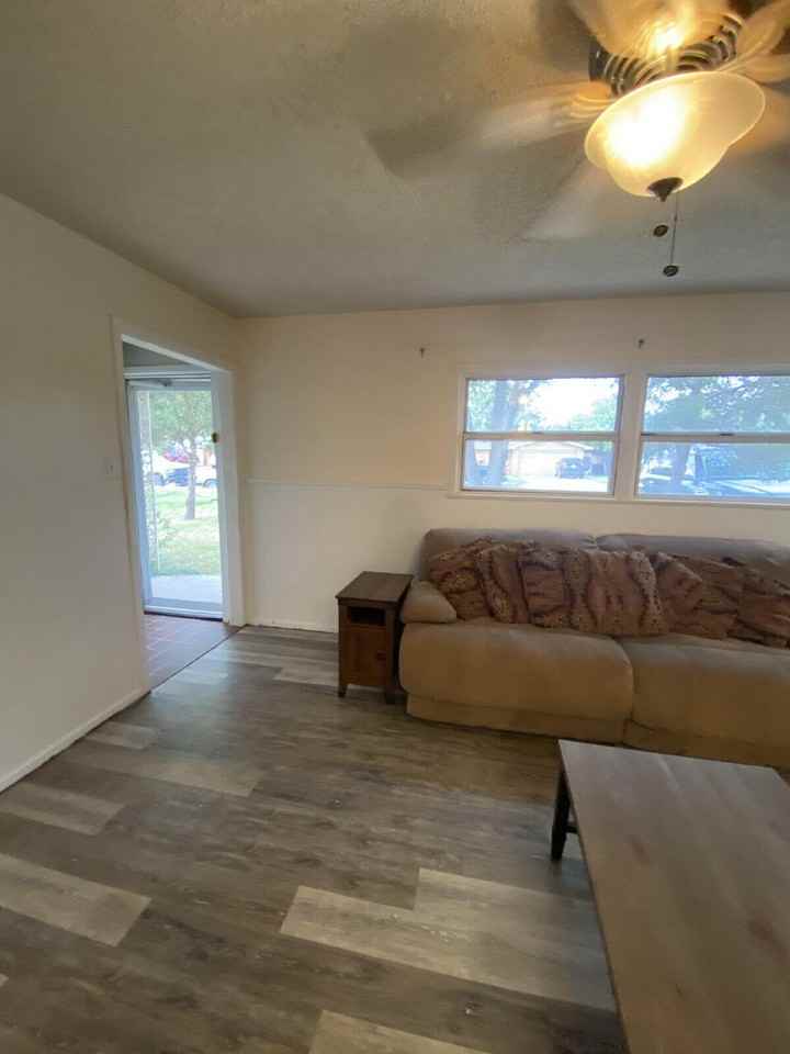 5432 32nd St - Photo 2 of 19