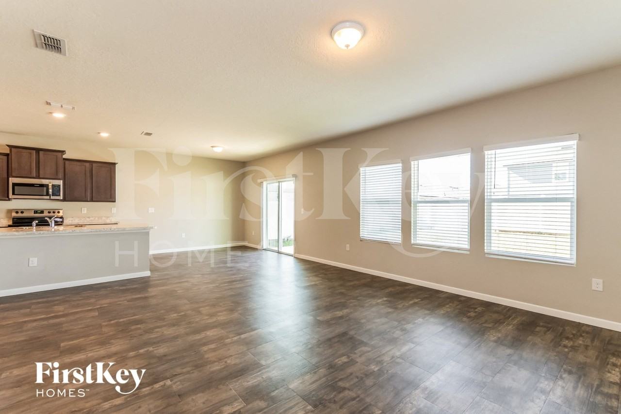 8369 Cape Fox Dr - Photo 2 of 15