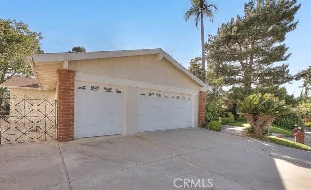 16612 Park Lane Cir - Photo 5 of 8