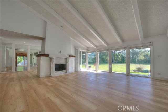 16612 Park Lane Cir - Photo 6 of 8