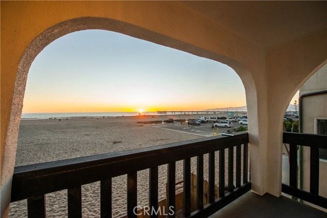 3407 Ocean Front Walk #B - Photo 4 of 8