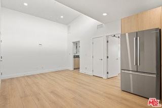 2918 3rd St #6 - Photo 6 of 8