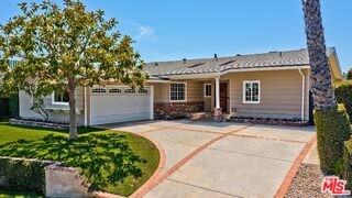 823 Enchanted Way - Photo 2 of 8