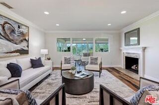 823 Enchanted Way - Photo 4 of 8