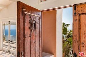 featured image of 206 Bellino Dr