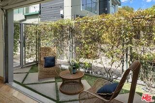 512 Bouett St #6 - Photo 6 of 8