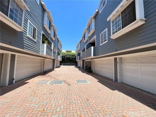 1830 Stoner Ave #1 - Photo 2 of 8