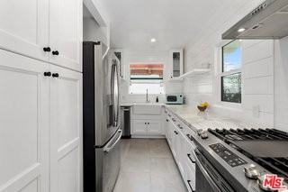 8472 Oakwood Ave - Photo 7 of 7