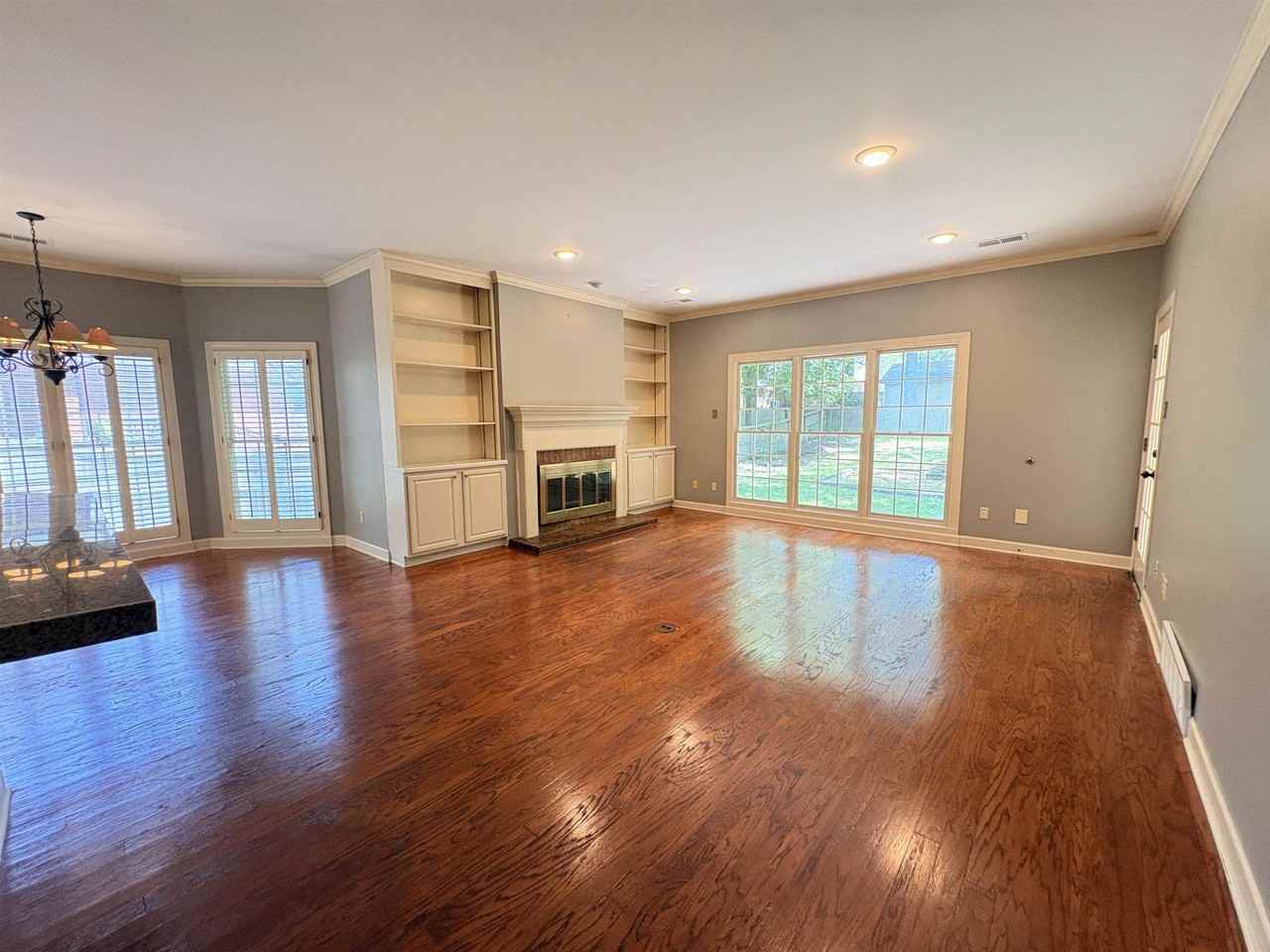 1850 Wood Oak Dr - Photo 6 of 36