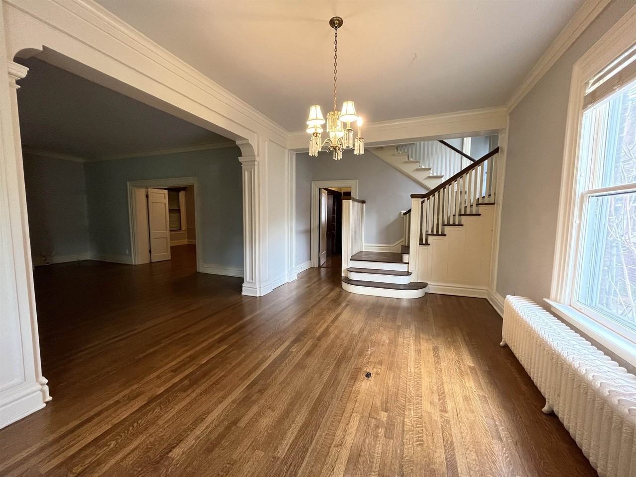 240 S Belvedere Blvd - Photo 5 of 24