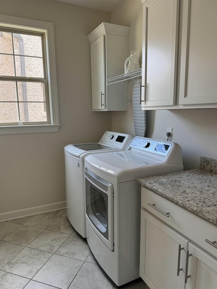 4726 Emmas Cir E - Photo 6 of 10