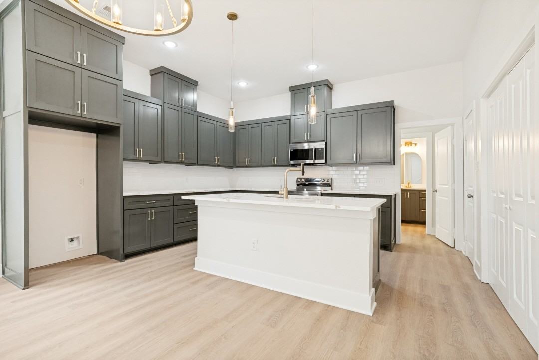8009 Doreen Ave #1 - Photo 4 of 13