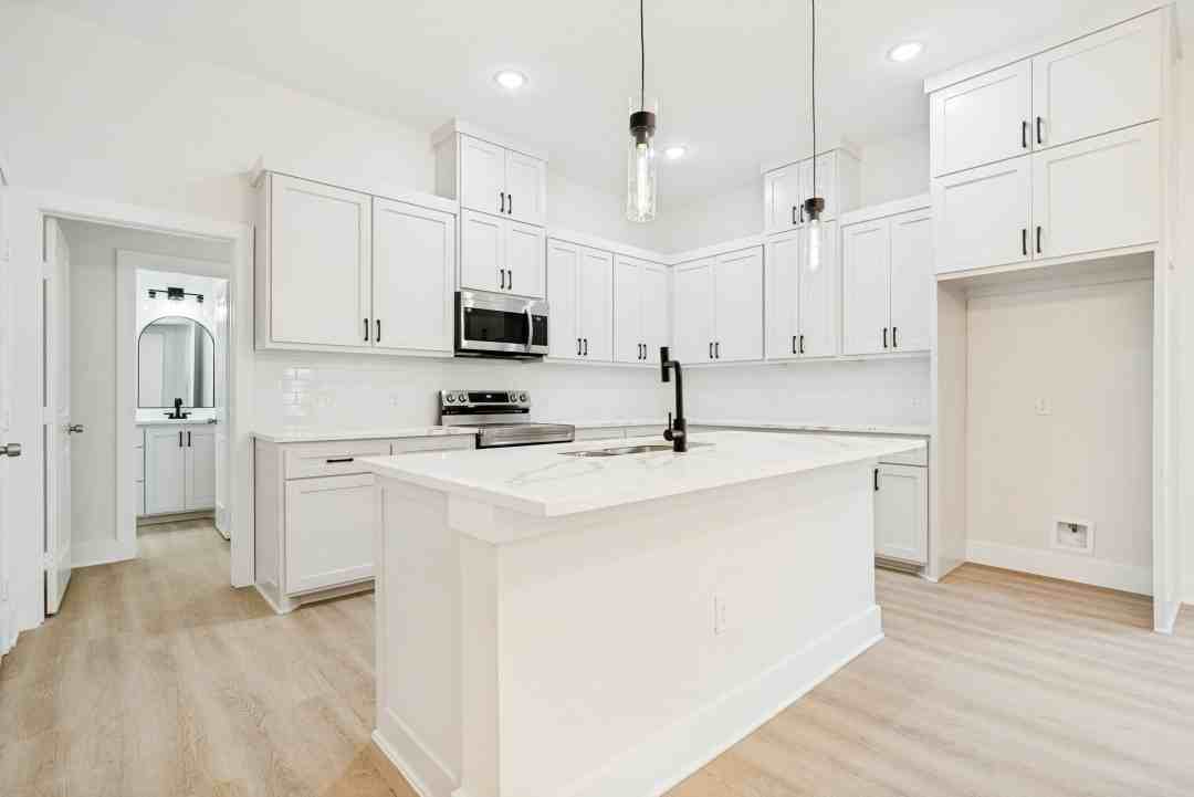 8011 Doreen Ave #1 - Photo 4 of 12