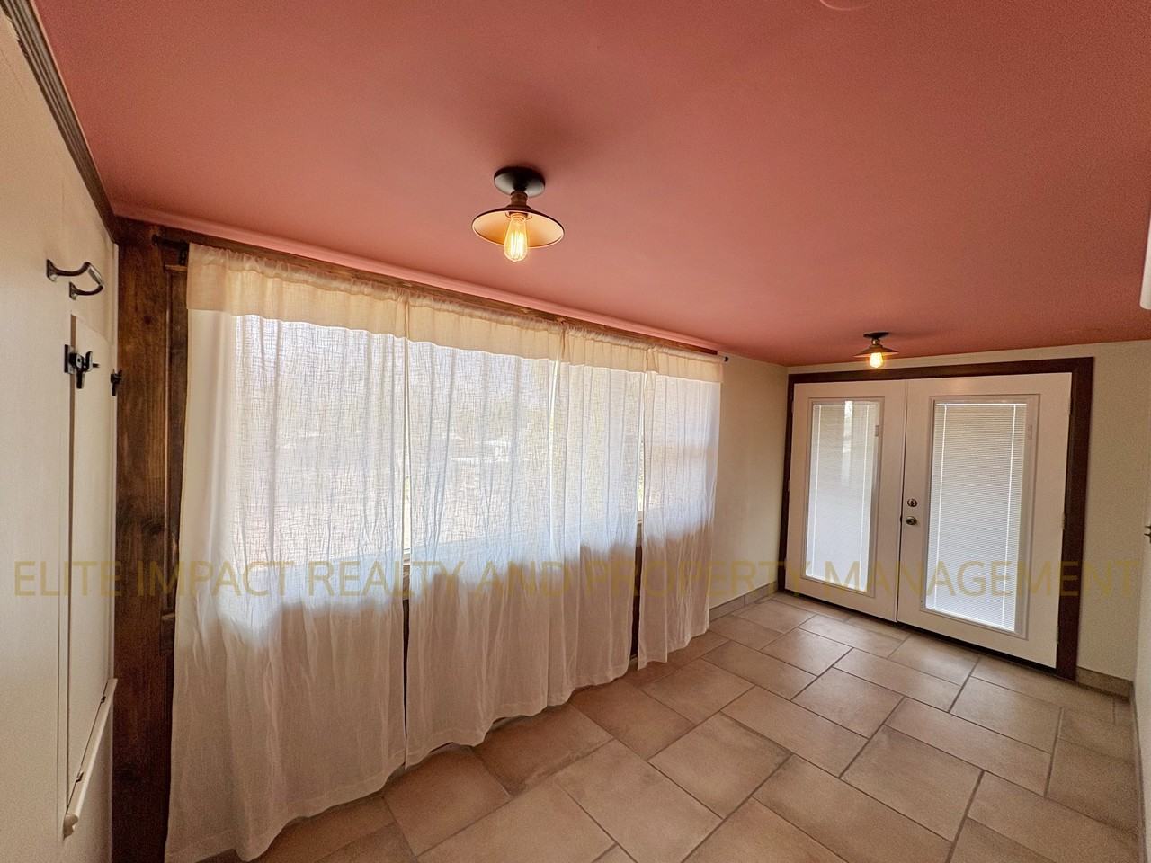 2819 N Woodland Ave #2 - Photo 5 of 24