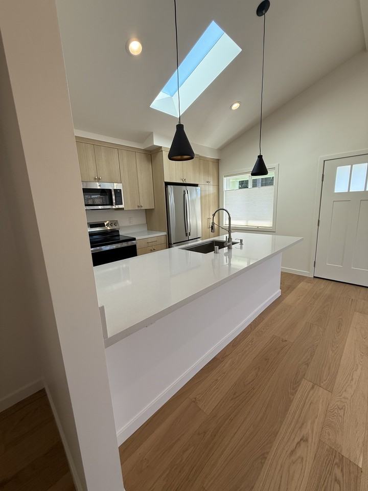 1212 Chanticleer Ave #0 - Photo 6 of 24