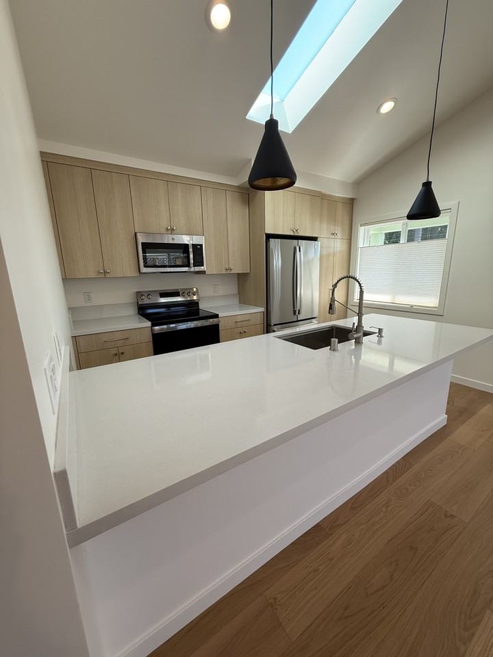 1212 Chanticleer Ave #0 - Photo 7 of 24