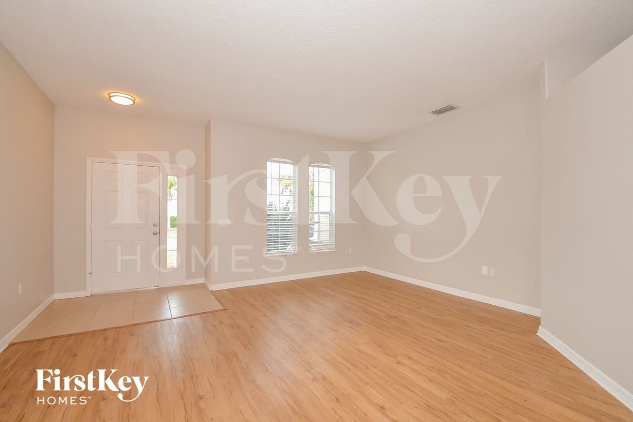 11527 57th Street Cir E - Photo 3 of 15