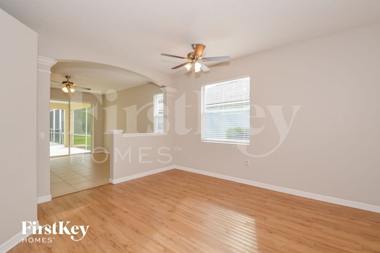11527 57th Street Cir E - Photo 4 of 15