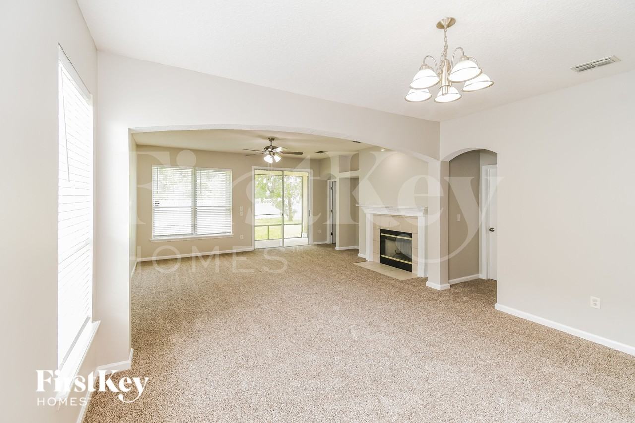 4007 Leatherwood Dr - Photo 4 of 16