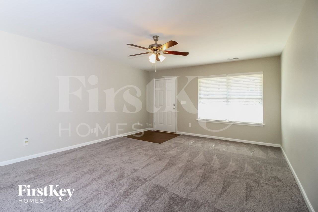 5369 Northridge Dr - Photo 4 of 15