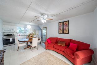 1678 Sw 11th St #1 - Photo 1 of 1