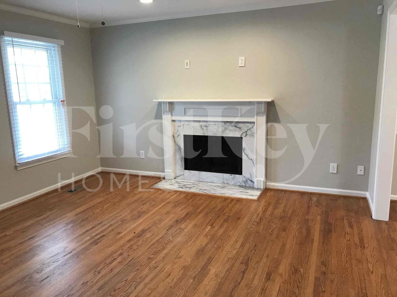 924 10th St Sw - Photo 2 of 25