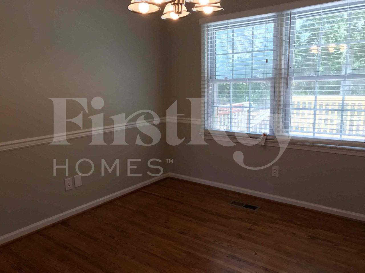 924 10th St Sw - Photo 6 of 25