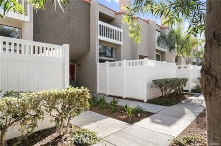 380 W Wilson St #F103 - Photo 3 of 8