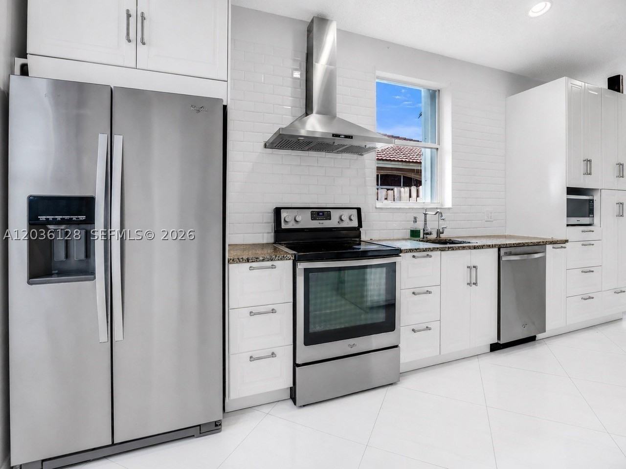 13092 Nw 8th St #13092 - Photo 7 of 39