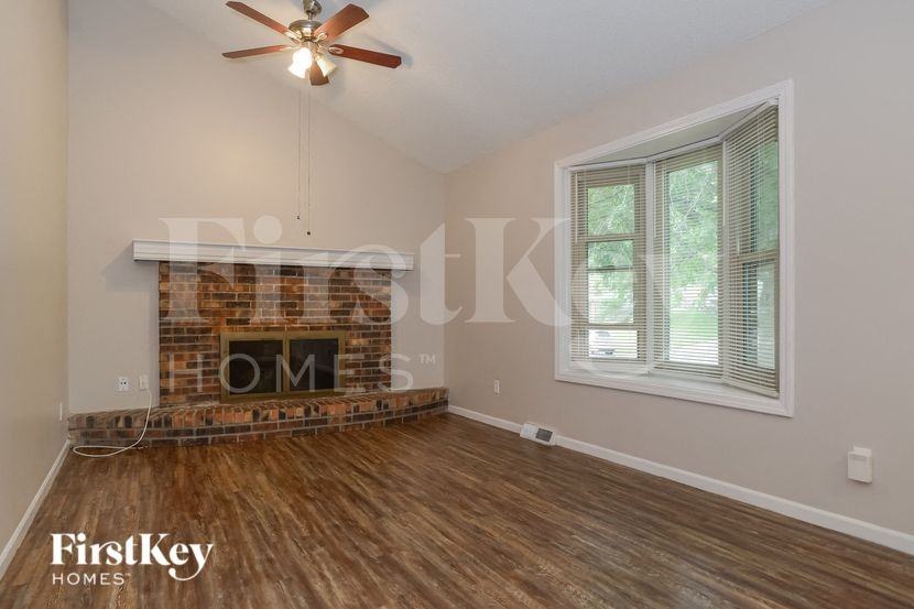 6733 Nw Sioux Dr - Photo 3 of 15