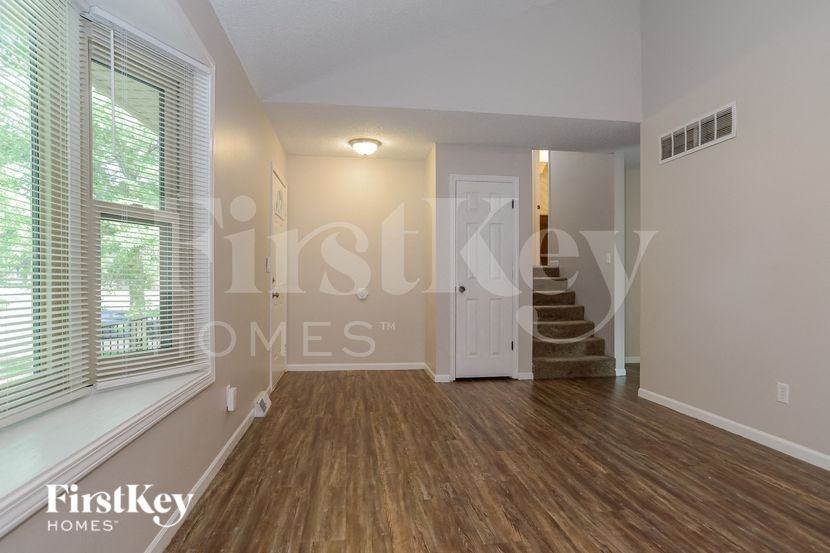 6733 Nw Sioux Dr - Photo 4 of 15