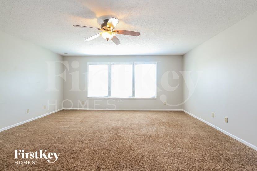 6632 Sonesta Dr - Photo 6 of 15