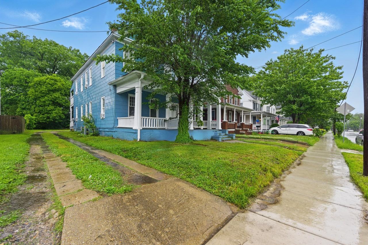1432 Chesapeake Ave #2 - Photo 5 of 18