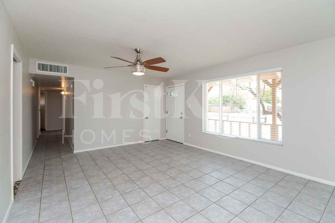 5719 N 23rd Ave - Photo 2 of 16